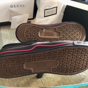 MEN’S GUCCI OFF THE GRID SNEAKER